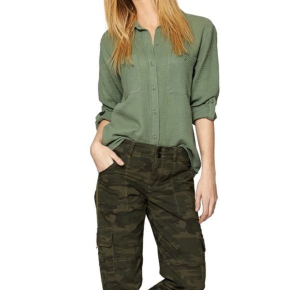 NWT $79 Sanctuary Boyfriend Relaxed and Oversized Blouse in Cadet - size XSP! - Picture 2 of 10